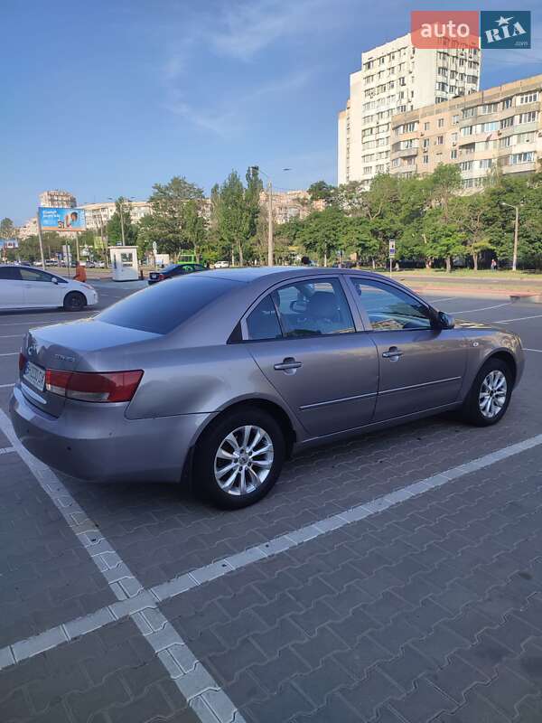 Седан Hyundai Sonata 2005 в Одесі