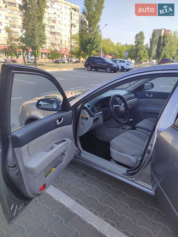 Седан Hyundai Sonata 2005 в Одесі
