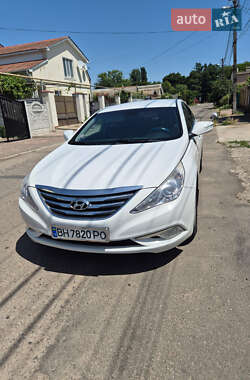 Седан Hyundai Sonata 2014 в 