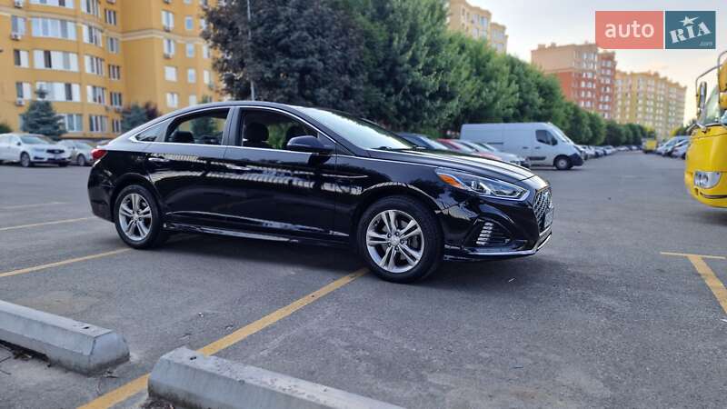 Седан Hyundai Sonata 2017 в Софиевской Борщаговке