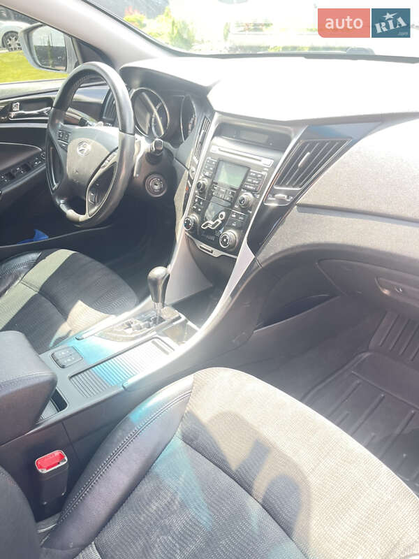 Седан Hyundai Sonata 2011 в Тернополе