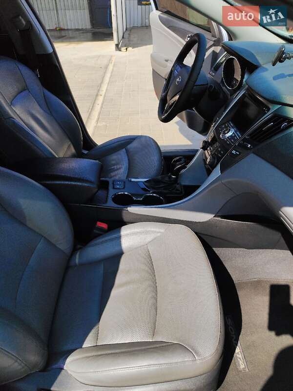 Седан Hyundai Sonata 2013 в Вознесенську фото 6 Седан Hyundai Sonata 2013 в Вознесенську