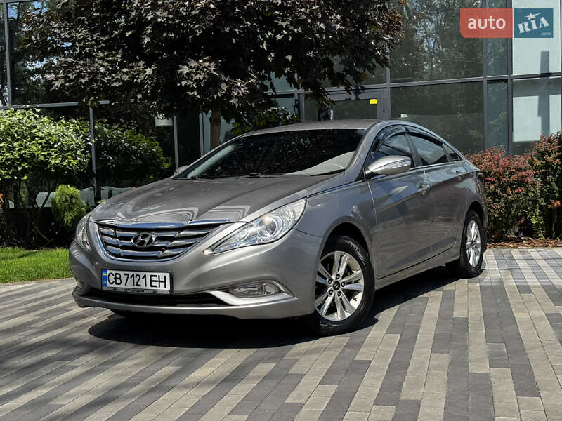 Hyundai Sonata 2010