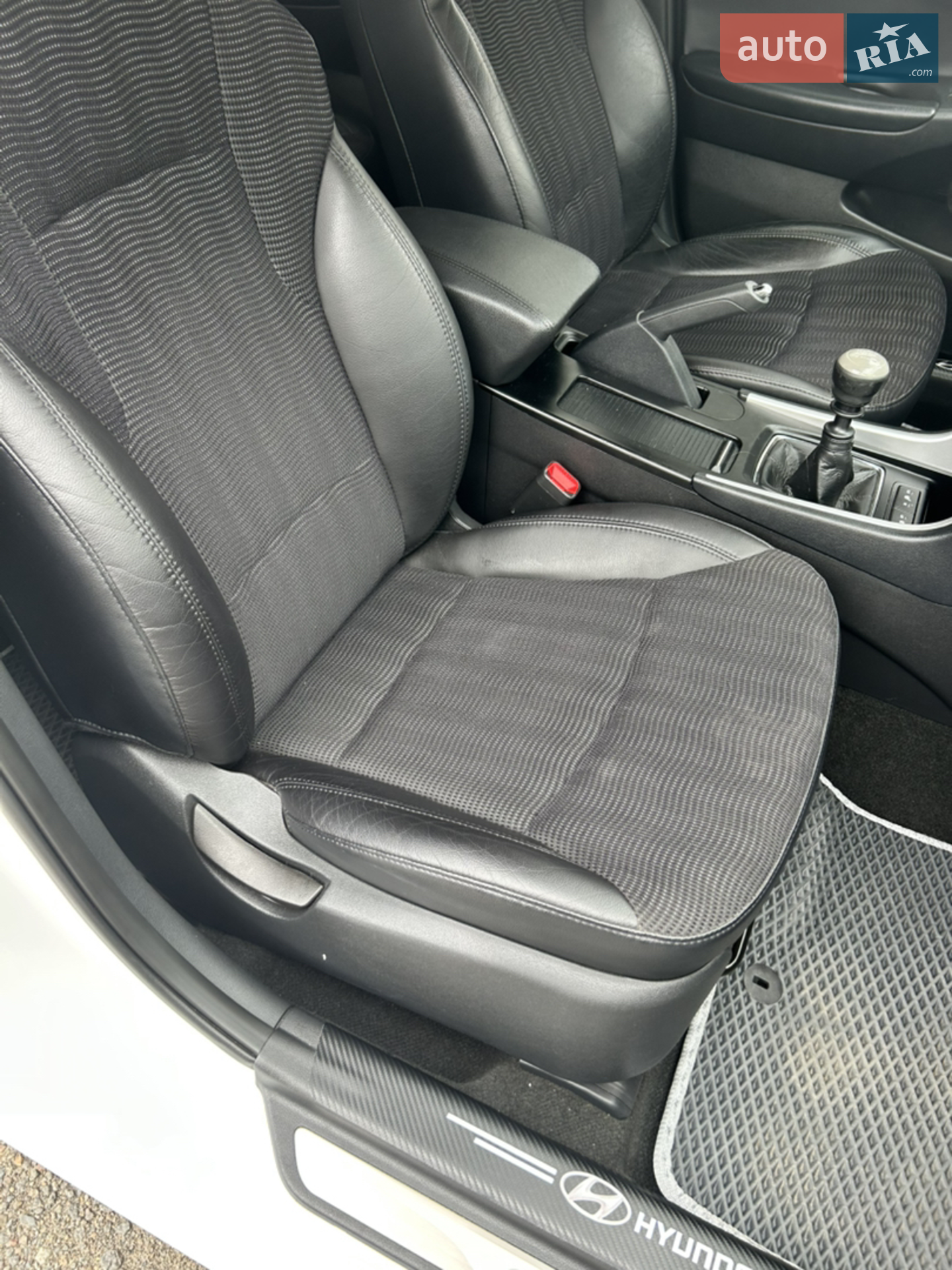 2012 Hyundai Sonata - мініатюра 18