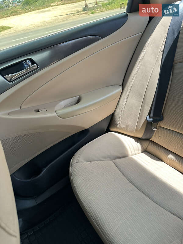 Седан Hyundai Sonata 2012 в Одессе
