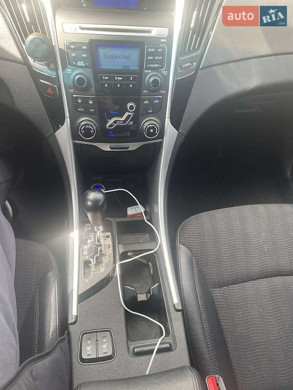 Седан Hyundai Sonata 2011 в Києві