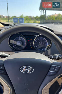 Седан Hyundai Sonata 2012 в 
