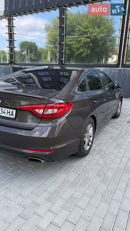 Hyundai Sonata 2015