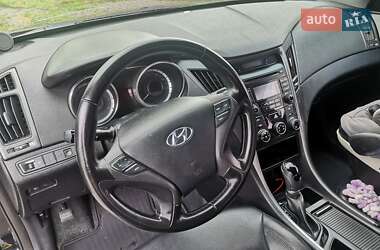 Седан Hyundai Sonata 2013 в 