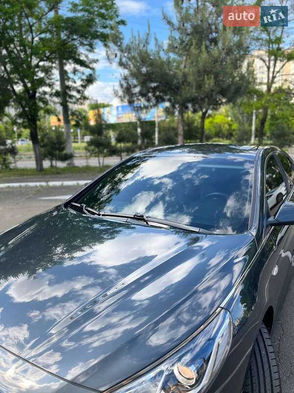 Седан Hyundai Sonata 2018 в Одессе