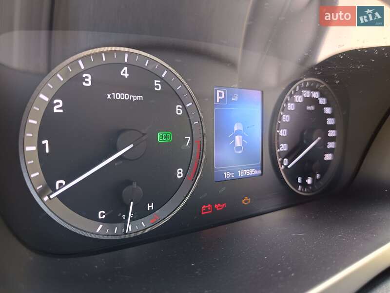 Седан Hyundai Sonata 2015 в Одессе
