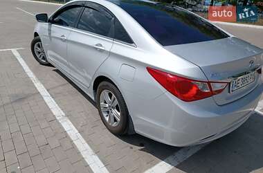Седан Hyundai Sonata 2014 в 