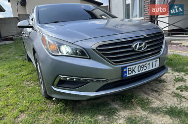 Седан Hyundai Sonata 2016 в Ровно