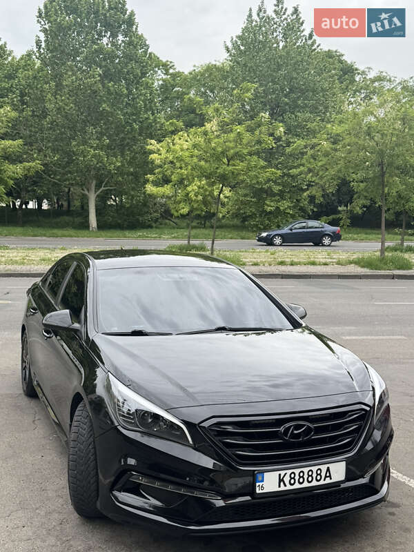 Седан Hyundai Sonata 2015 в Одессе