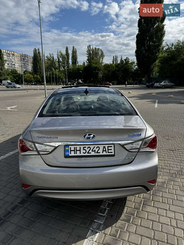 Седан Hyundai Sonata 2013 в Одессе