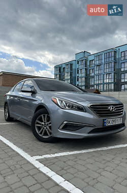 Седан Hyundai Sonata 2016 в Ровно