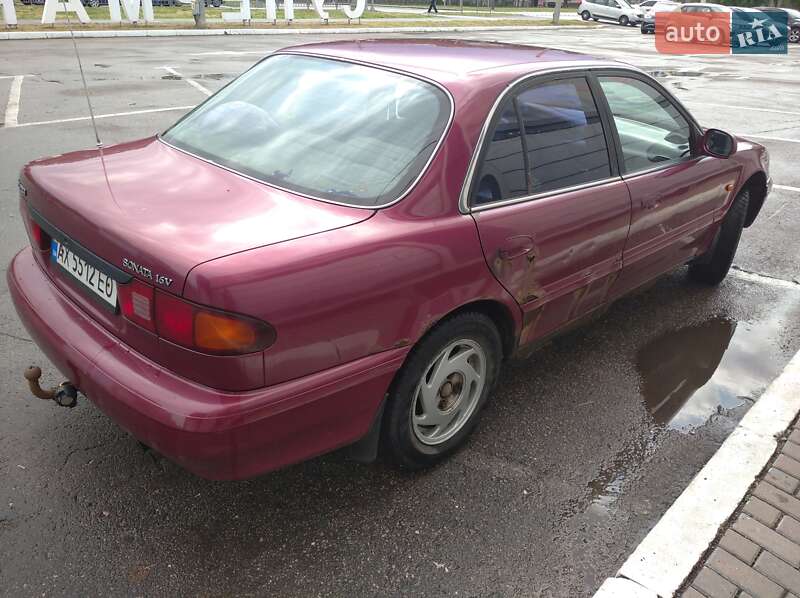 Седан Hyundai Sonata 1993 в Харкові