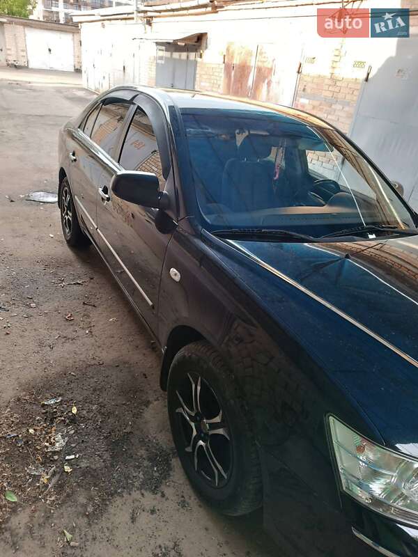 Седан Hyundai Sonata 2009 в Києві