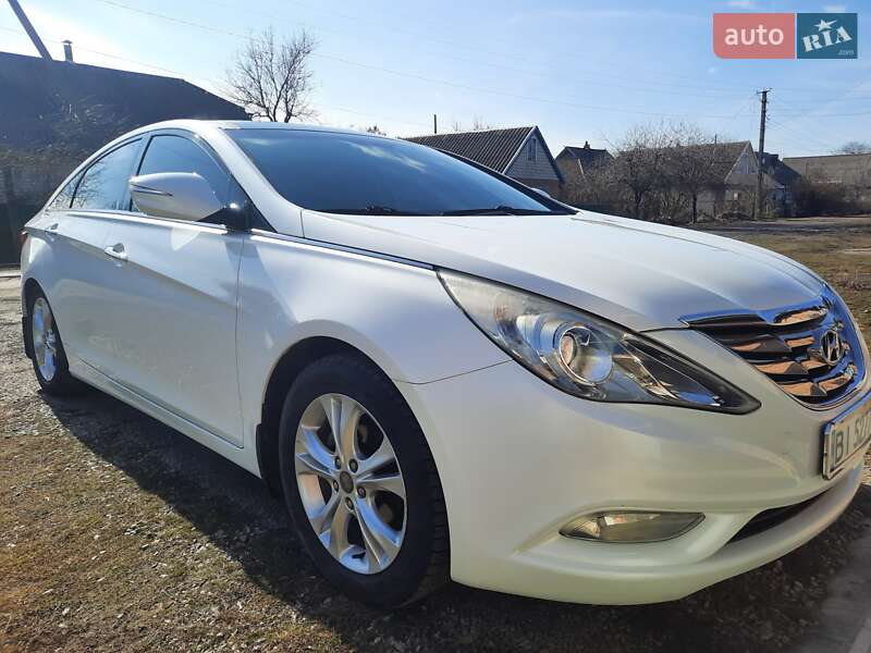 Седан Hyundai Sonata 2011 в Карлівці