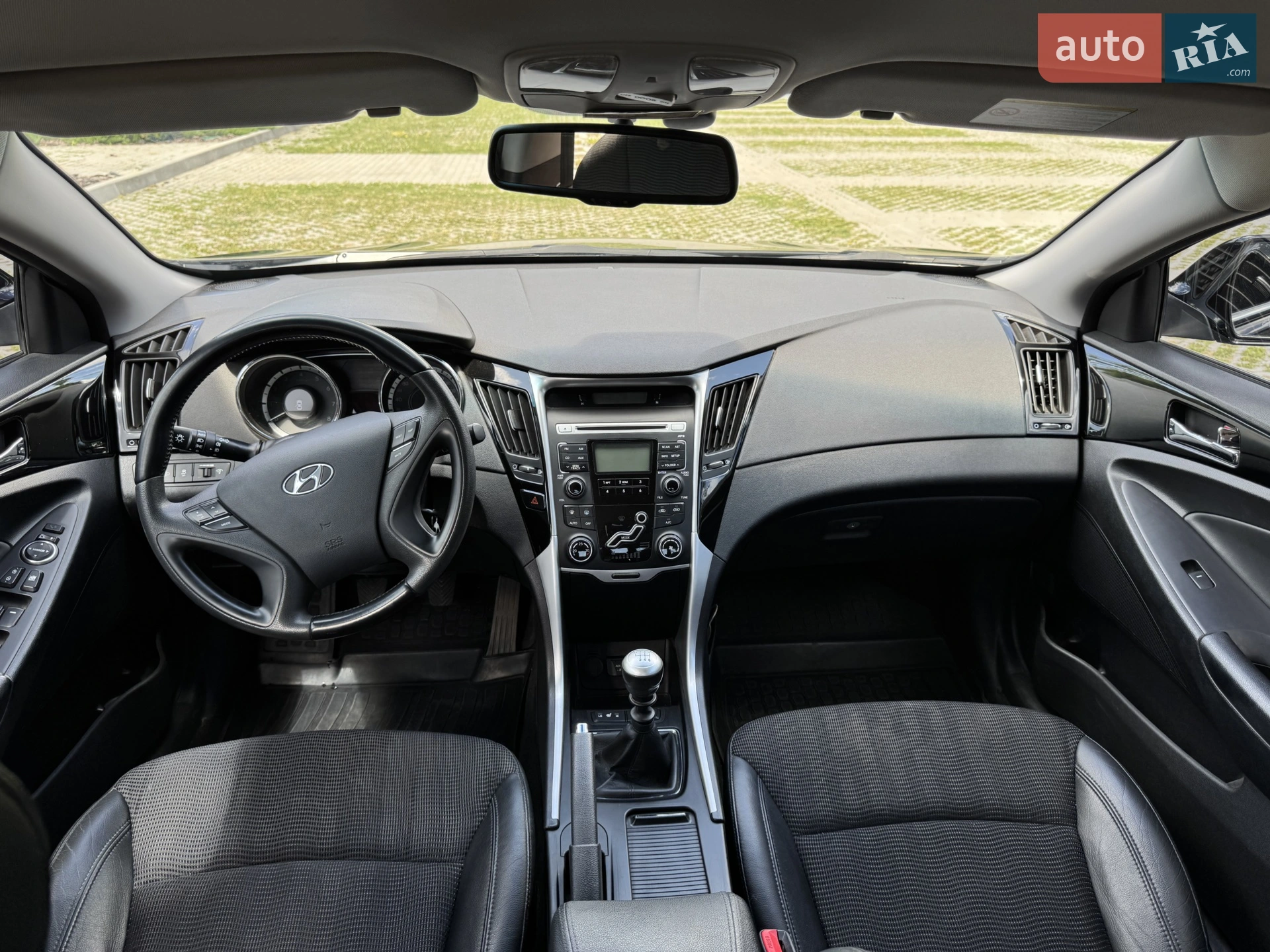 2010 Hyundai Sonata - мініатюра 20