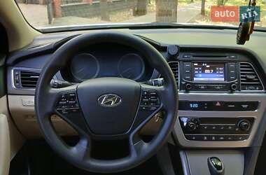 Седан Hyundai Sonata 2015 в 