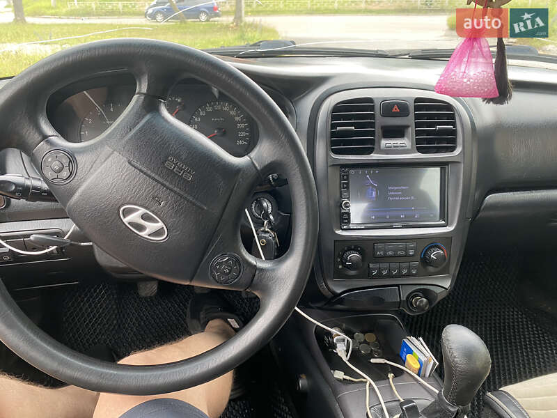 Hyundai Sonata 2004
