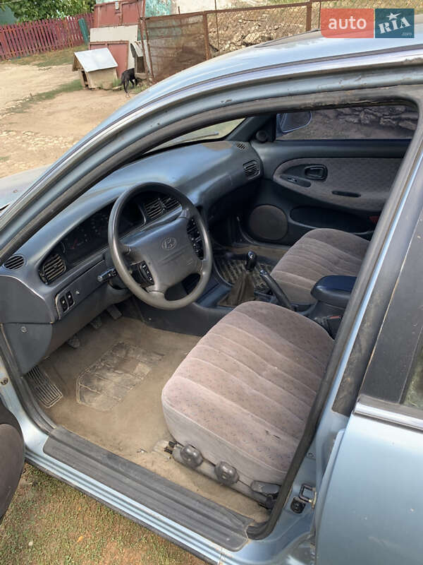 Седан Hyundai Sonata 1997 в Цебриково