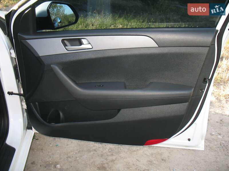 Седан Hyundai Sonata 2016 в Запоріжжі фото 13 Седан Hyundai Sonata 2016 в Запоріжжі