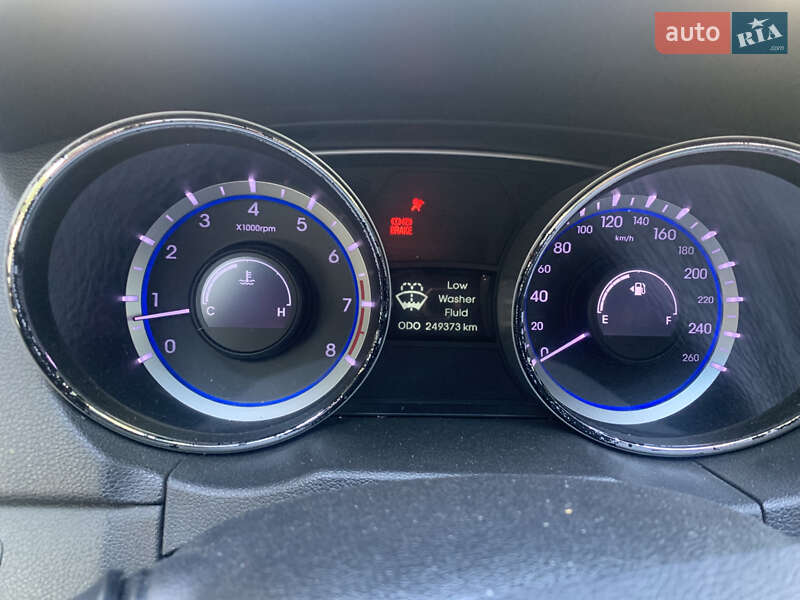 Седан Hyundai Sonata 2011 в Тернополі