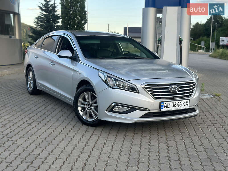 Седан Hyundai Sonata 2015 в Могилев-Подольске