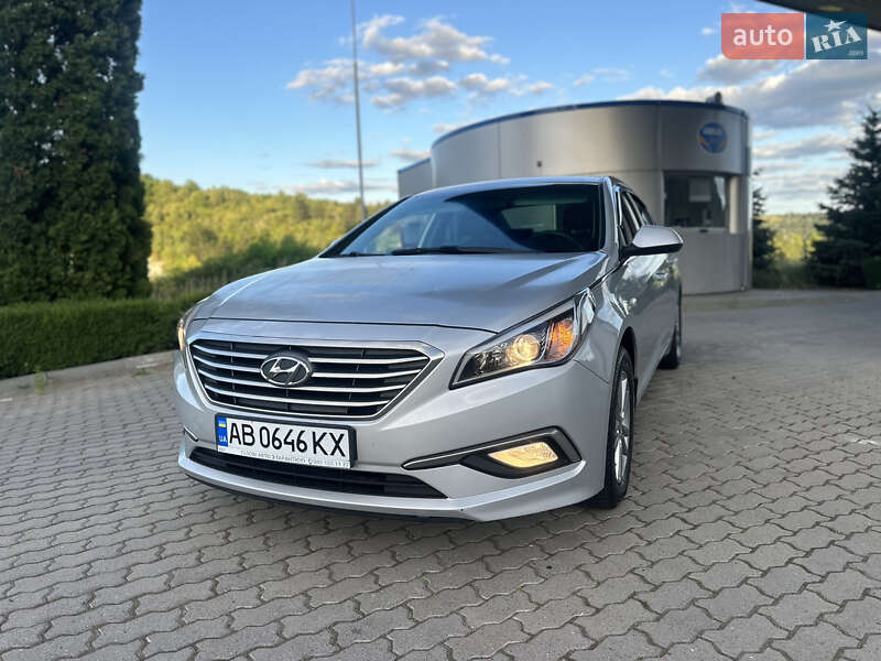 Седан Hyundai Sonata 2015 в Могилев-Подольске