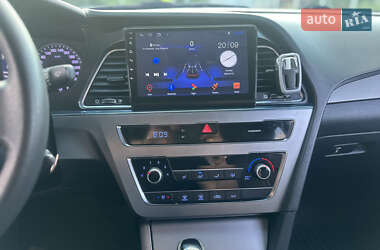 Седан Hyundai Sonata 2015 в 