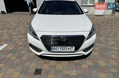 Седан Hyundai Sonata 2015 в 