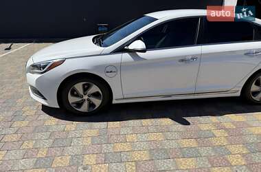 Седан Hyundai Sonata 2015 в 