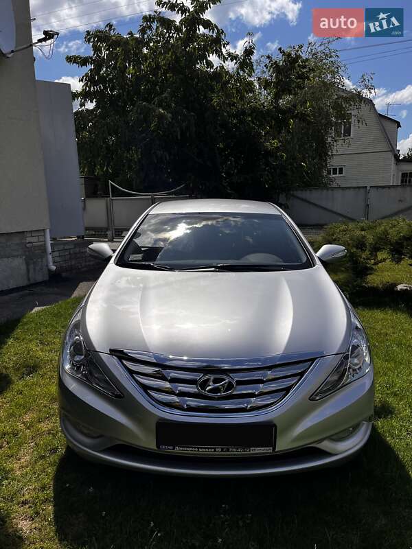 Седан Hyundai Sonata 2010 в Дніпрі