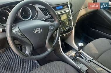 Седан Hyundai Sonata 2011 в 