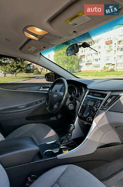 Седан Hyundai Sonata 2010 в 