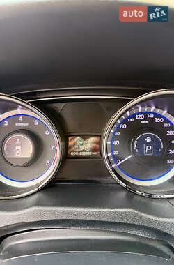 Седан Hyundai Sonata 2011 в 