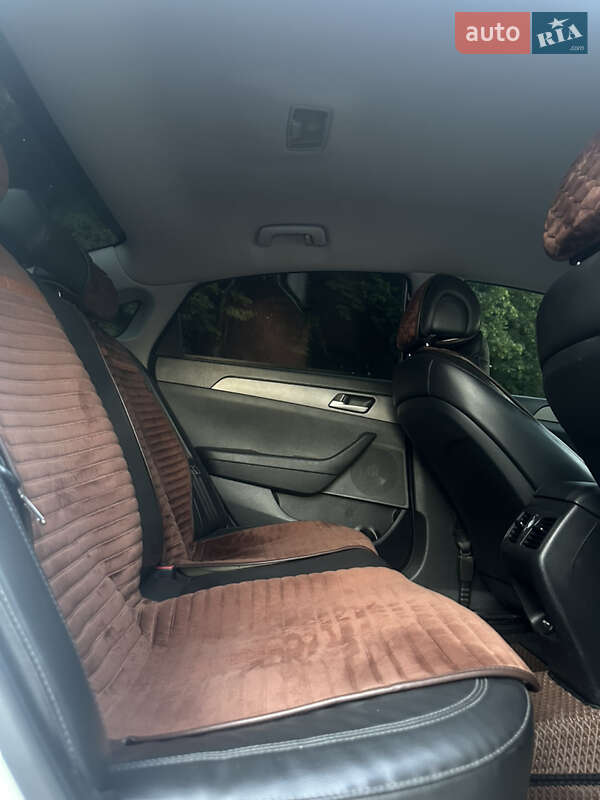 Седан Hyundai Sonata 2015 в Тернополе