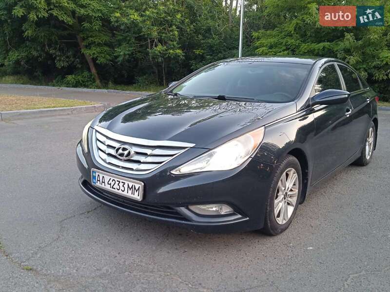 Hyundai Sonata 2013