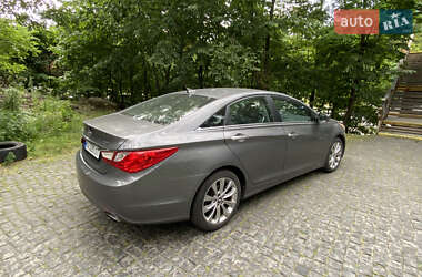 Седан Hyundai Sonata 2012 в 
