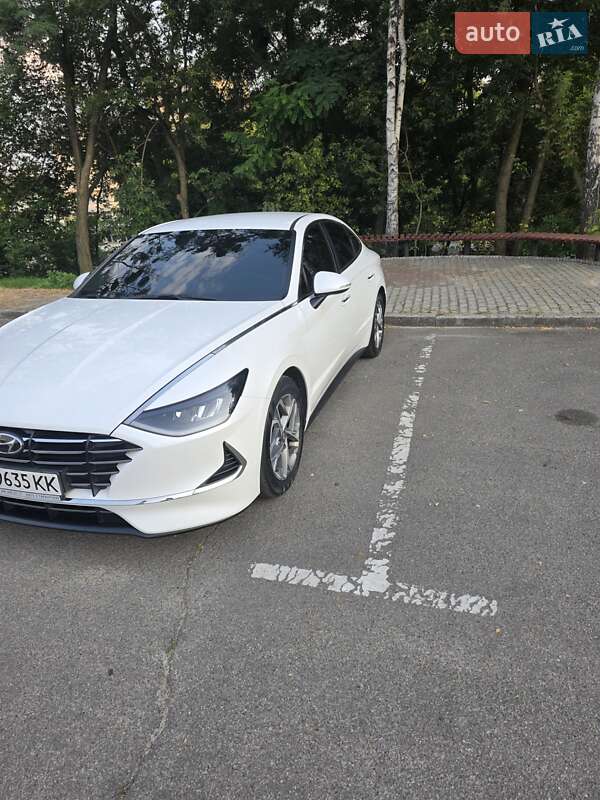 Седан Hyundai Sonata 2019 в Киеве