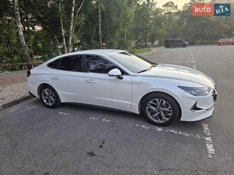 Седан Hyundai Sonata 2019 в Киеве