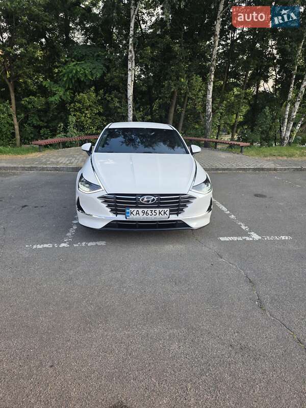 Седан Hyundai Sonata 2019 в Киеве