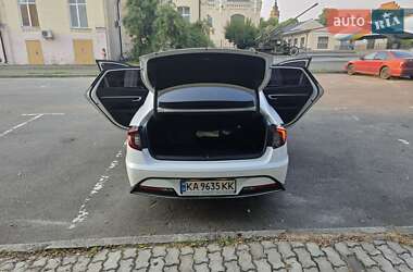 Седан Hyundai Sonata 2019 в 