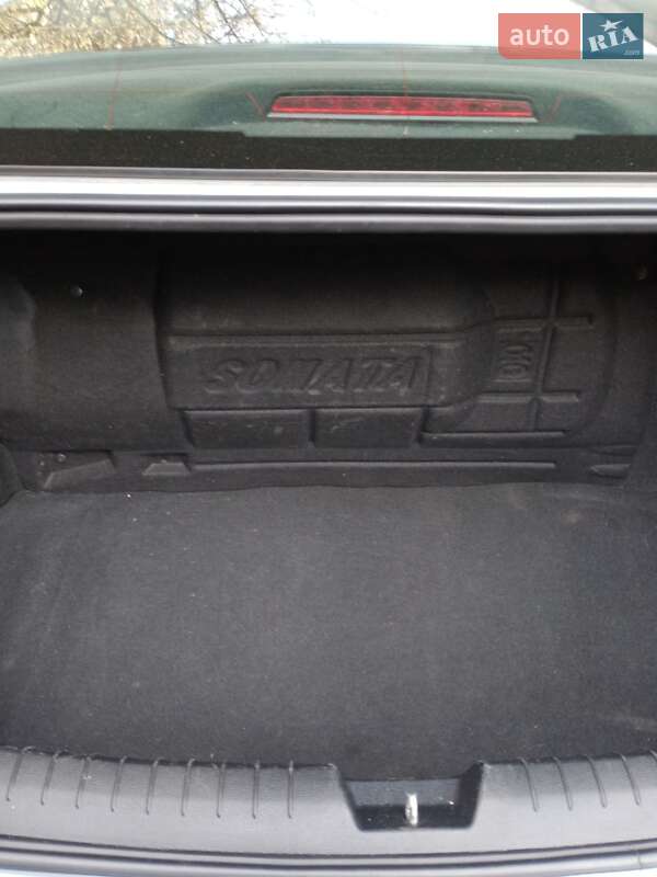 Седан Hyundai Sonata 2016 в Львове