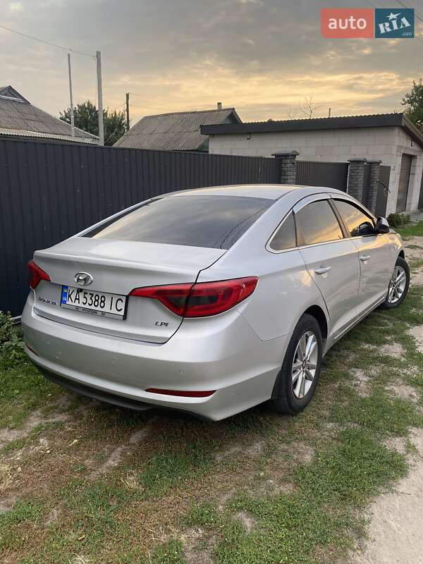 Седан Hyundai Sonata 2015 в Борисполе