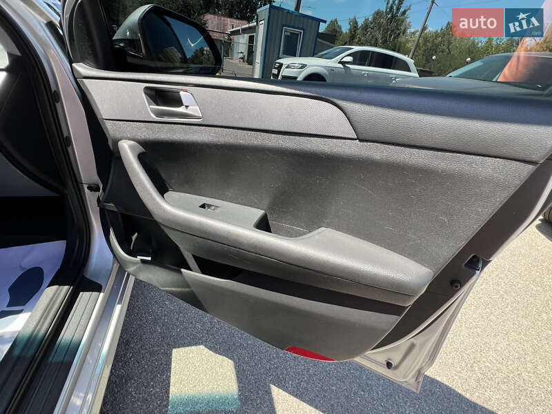 Седан Hyundai Sonata 2017 в Киеве