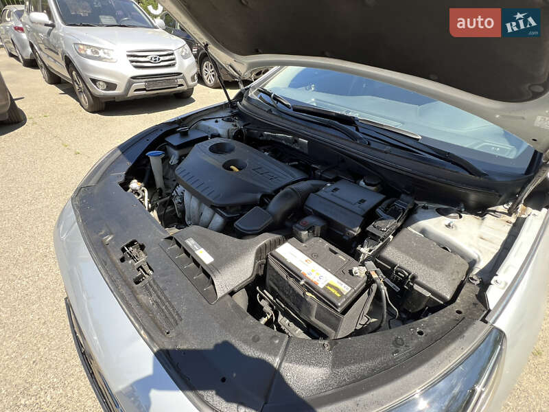 Седан Hyundai Sonata 2017 в Киеве