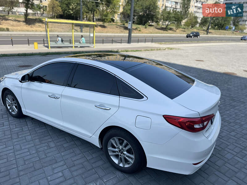 Седан Hyundai Sonata 2014 в Днепре